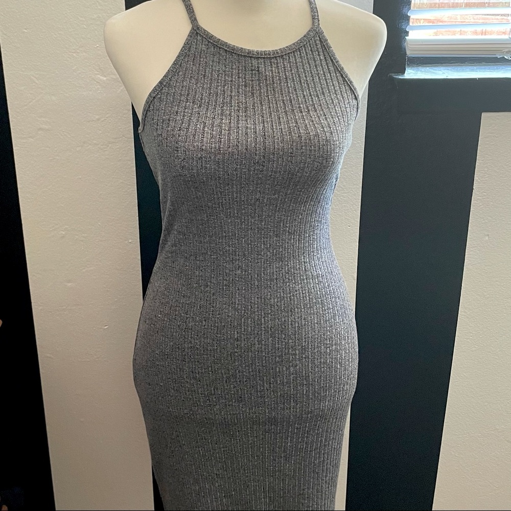 Vintage 90s style slim fitting dress